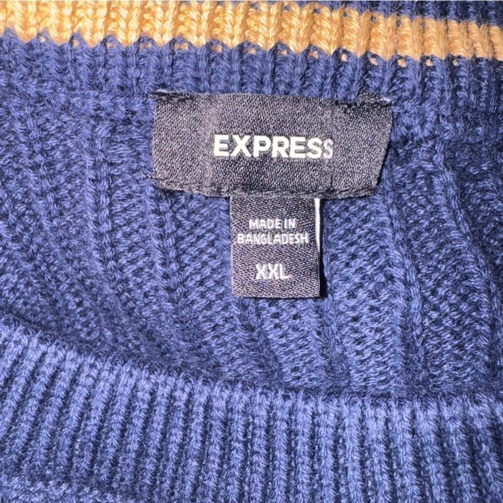 Express Men's 100% Cotton Crew Neck Warm Cable Knit Sweater